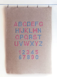 Livre "ABC textiles, Trompe-l'oeil au point de croix"