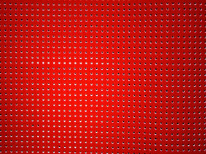 Étuis colorés en Vinyle laqué perforé®